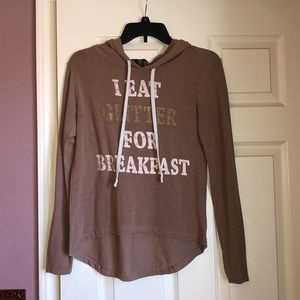 Pullover shirt/light hoodie